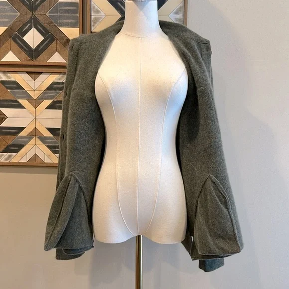 NakedCashmere Women’s Cashmere Cardigan Sweater Shacket Olive Green Heather XS - Picture 9 of 14